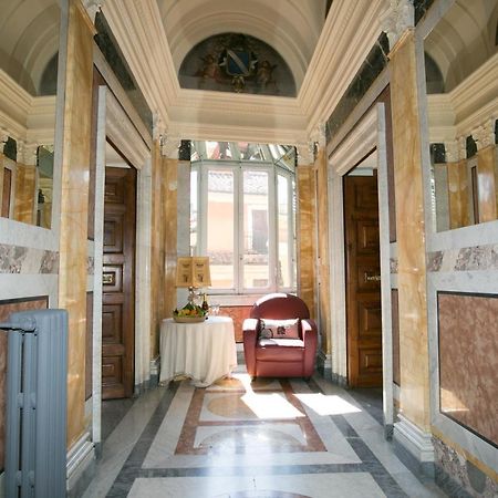 Private Room In Roma Centro Storico Exteriör bild