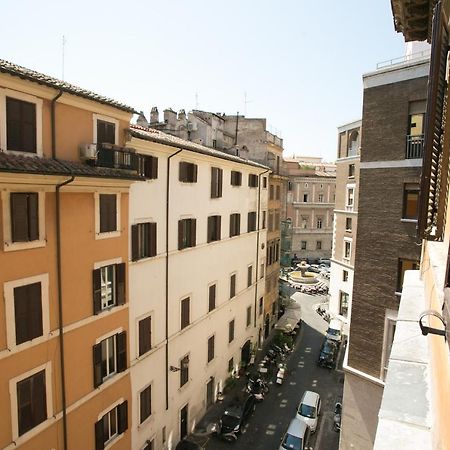 Private Room In Roma Centro Storico Exteriör bild