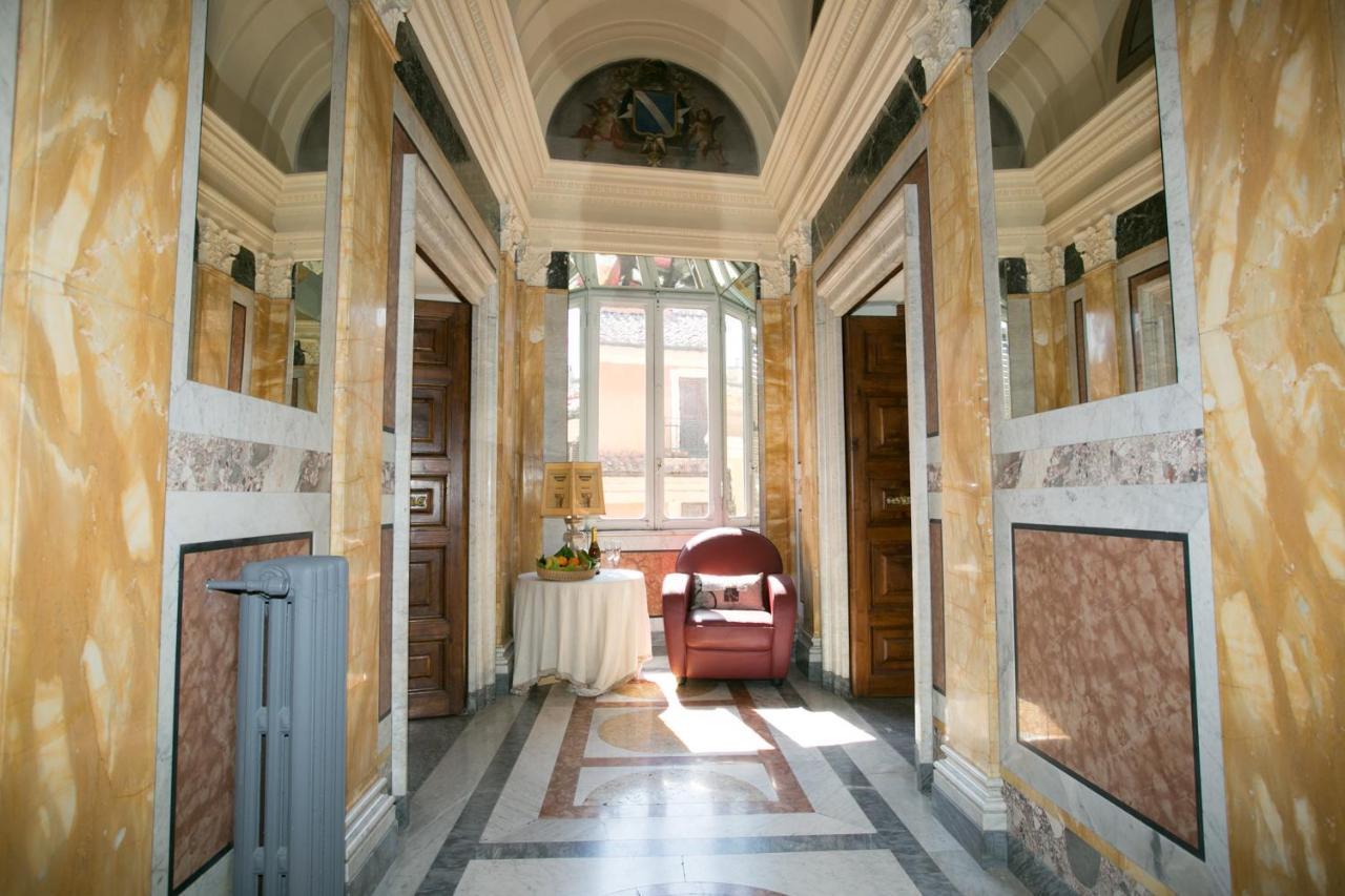 Private Room In Roma Centro Storico Exteriör bild